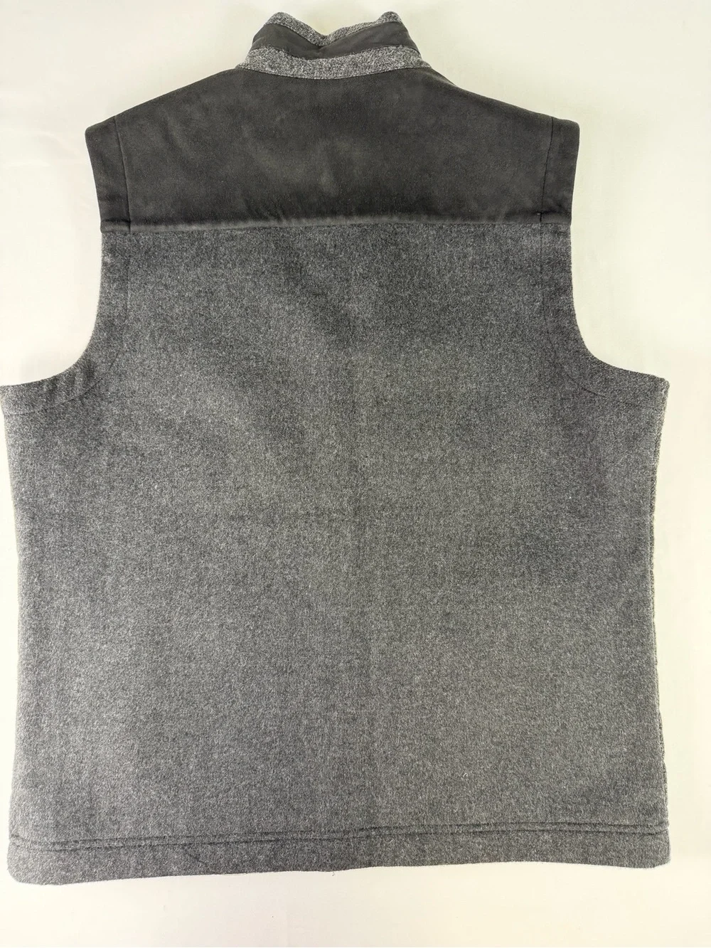 Johnston & Murphy Men's Quilted Charcoal Gray Zip Vest - Classy professional XL